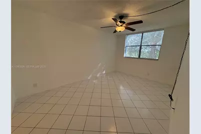 2401 Riverside Dr #314-B, Coral Springs, FL 33065 - Photo 6