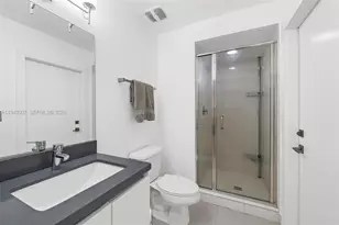 19005 Atlantic Blvd, Sunny Isles Beach, FL 33160 - Photo 8