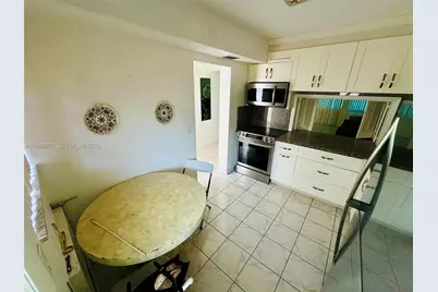 215 SE 3rd Ave #404A, Hallandale Beach, FL 33009 - Photo 2