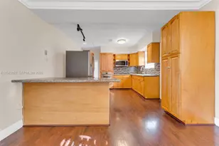 11141 NW 22nd Ct, Miami, FL 33167 - Photo 8