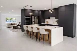 588 Palmetto Dr, Miami Springs, FL 33166 - Photo 12