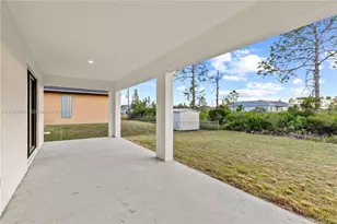 456 Mercedes Ct, Lehigh Acres, FL 33972 - Photo 32