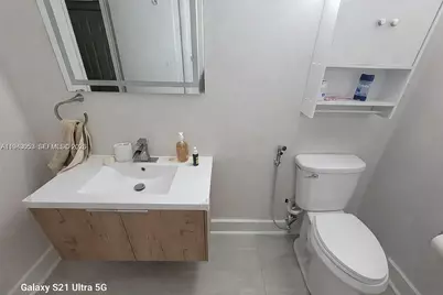 200 Lakeview Dr #212, Weston, FL 33326 - Photo 12