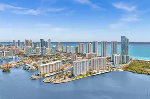 500 Bayview Dr, Sunny Isles Beach, FL 33160 - Photo 28