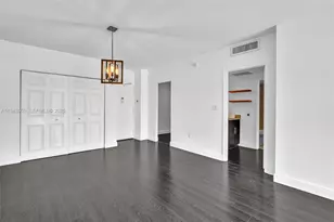 500 Bayview Dr, Sunny Isles Beach, FL 33160 - Photo 16