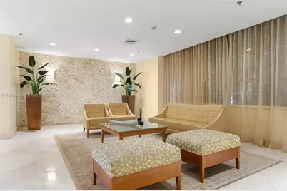 6767 Collins Ave #1905, Miami Beach, FL 33141 - Photo 14