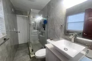 10631 NW 28th St, Sunrise, FL 33322 - Photo 14