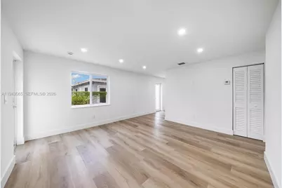 2951 NW 47th St, Miami, FL 33142 - Photo 8