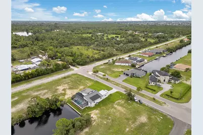 4009 W Jacaranda Pkwy, Cape Coral, FL 33993 - Photo 50