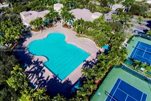 2225 NW 128th Ave, Pembroke Pines, FL 33028 - Photo 36