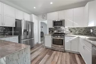 2225 NW 128th Ave, Pembroke Pines, FL 33028 - Photo 8