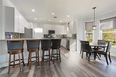 2225 NW 128th Ave, Pembroke Pines, FL 33028 - Photo 16