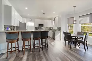 2225 NW 128th Ave, Pembroke Pines, FL 33028 - Photo 16