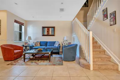 7806 NW 116th Pl, Doral, FL 33178 - Photo 12