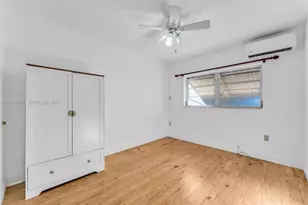 3230 SW 98th Ave, Miami, FL 33165 - Photo 10