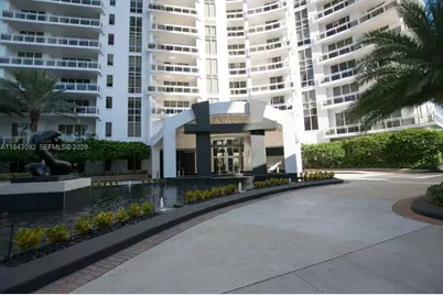 901 Brickell Key Blvd #3407, Miami, FL 33131 - Photo 42