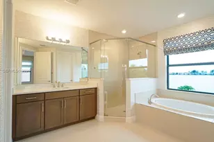 8725 Parkland Bay Dr, Parkland, FL 33076 - Photo 44