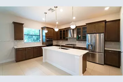 8725 Parkland Bay Dr, Parkland, FL 33076 - Photo 30