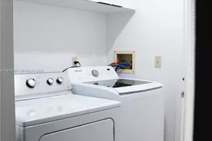 9023 SW 113th Pl Cir W, Miami, FL 33176 - Photo 14