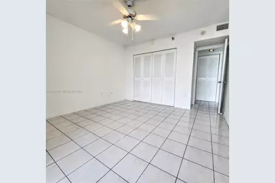 20505 E Country Club Dr #1635, Aventura, FL 33180 - Photo 12