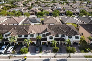 141 SE 34th Terrace, Homestead, FL 33033 - Photo 2