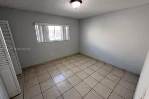 5746 W 26th Ave, Hialeah, FL 33016 - Photo 14