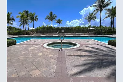 2080 S Ocean Dr #LPH05, Hallandale Beach, FL 33009 - Photo 32