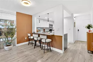 6902 N Kendall Dr, Pinecrest, FL 33156 - Photo 2