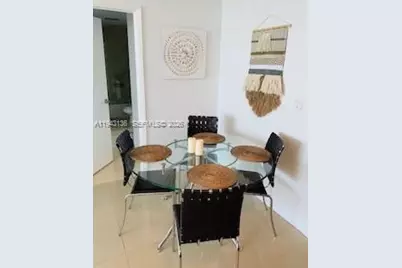 90 SW 3rd St #3010, Miami, FL 33130 - Photo 4