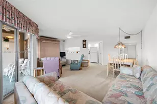 13101 SW 15th Ct, Pembroke Pines, FL 33027 - Photo 10