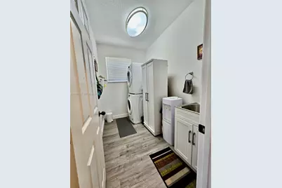 1587 Winterberry Ln, Weston, FL 33327 - Photo 24