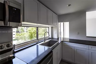 [Address not provided], Sunny Isles Beach, FL 33160 - Photo 24