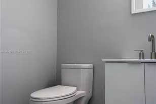 [Address not provided], Sunny Isles Beach, FL 33160 - Photo 34