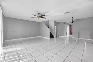 1103 Sussex Dr, North Lauderdale, FL 33068 - Photo 14