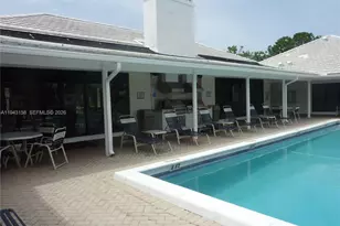 180 Cypress Club Dr, Pompano Beach, FL 33060 - Photo 36