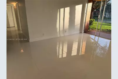 10773 Cleary Blvd #104, Plantation, FL 33324 - Photo 6