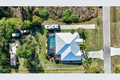 1004 Palmetto Ave, Lehigh Acres, FL 33972 - Photo 4