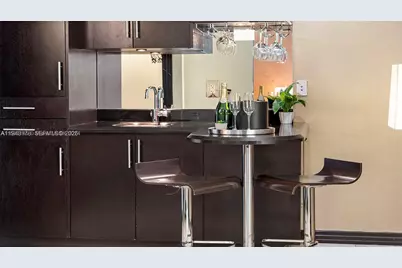 1437 Collins Ave #327, Miami Beach, FL 33139 - Photo 10