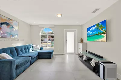 16275 SW 97th St, Miami, FL 33196 - Photo 6