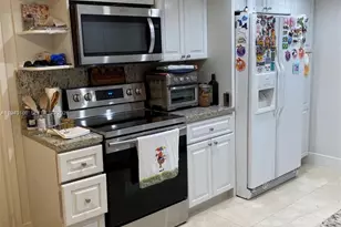 155 Ocean Ln Dr, Key Biscayne, FL 33149 - Photo 12