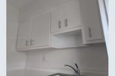 12665 NE 16th #18, North Miami, FL 33161 - Photo 4