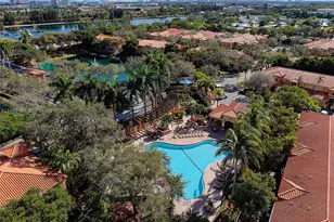 4926 Spinnaker Dr, Dania Beach, FL 33312 - Photo 32