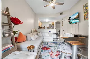 4926 Spinnaker Dr, Dania Beach, FL 33312 - Photo 10