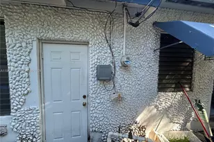 101 NW 30th Terrace, Fort Lauderdale, FL 33311 - Photo 4