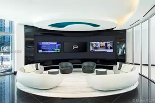 851 NE 1st Ave, Miami, FL 33132 - Photo 14