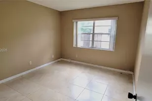 9004 SW 137th St, Miami, FL 33176 - Photo 10