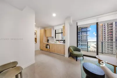 11 NE 6th St #2307, Miami, FL 33132 - Photo 10