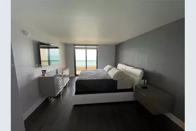 2555 Collins Ave #1409, Miami Beach, FL 33140 - Photo 24