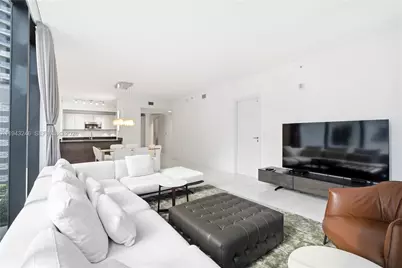 1010 Brickell Ave #1405, Miami, FL 33131 - Photo 4