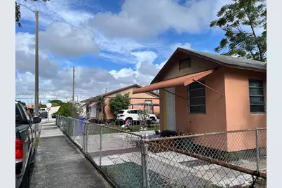 277 NW 47th Ct, Miami, FL 33126 - Photo 6